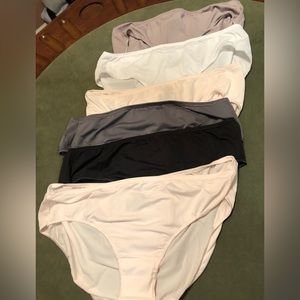 Hanes Cool Comfort Panties. Never worn!